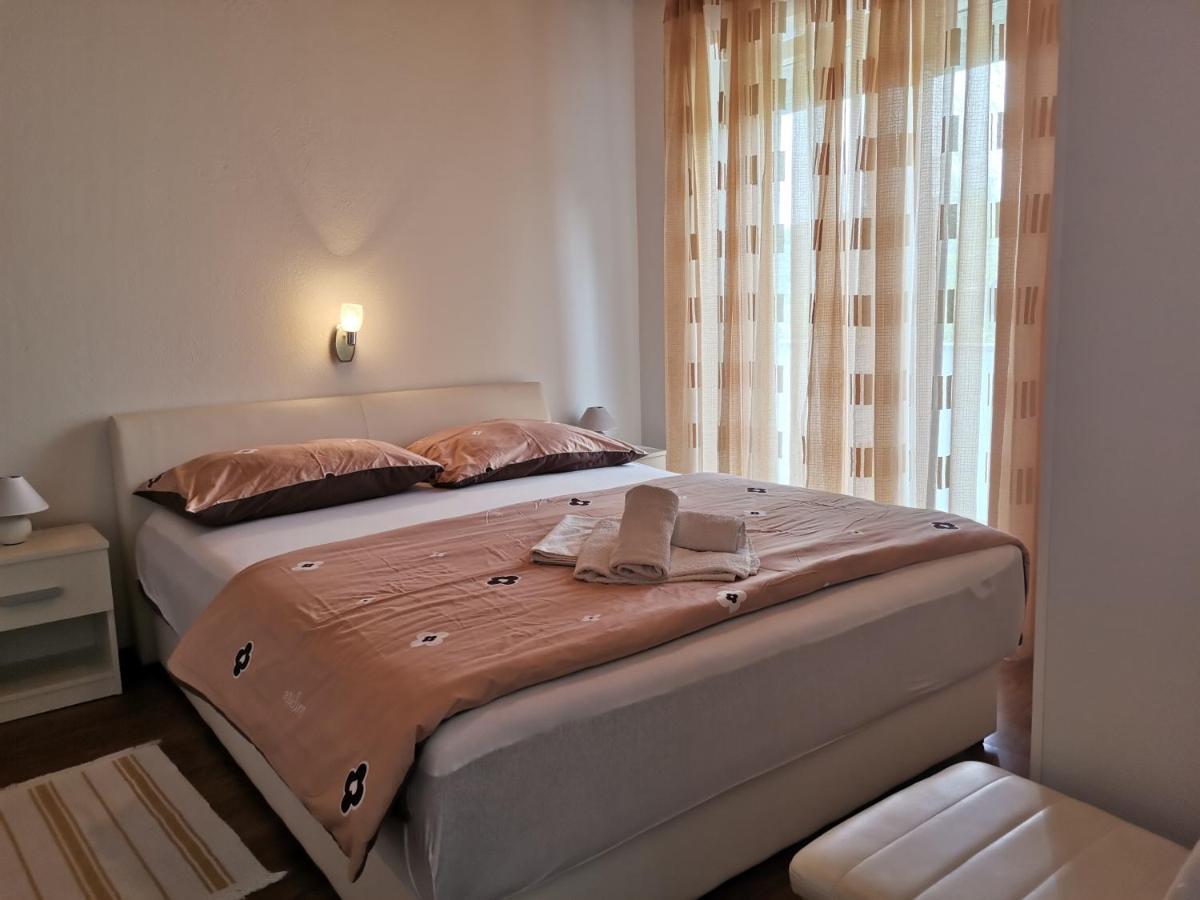Apartments Dumencic Rab Mundanije Extérieur photo