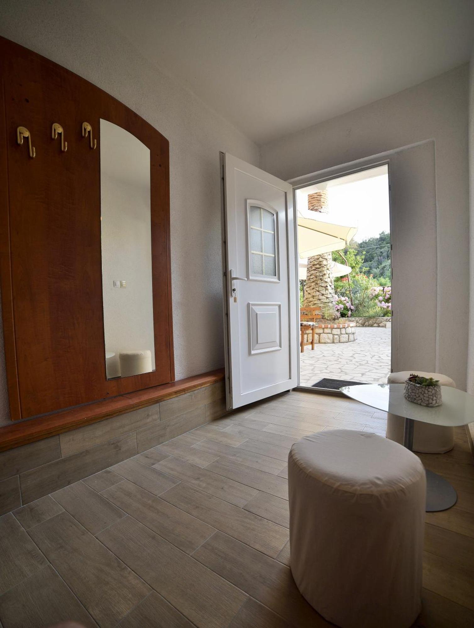 Apartments Dumencic Rab Mundanije Chambre photo